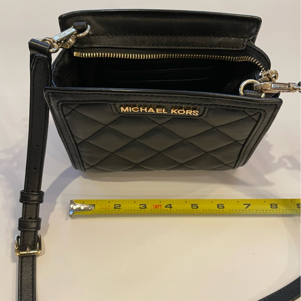 Michael Kors, small black crossbody, quilted